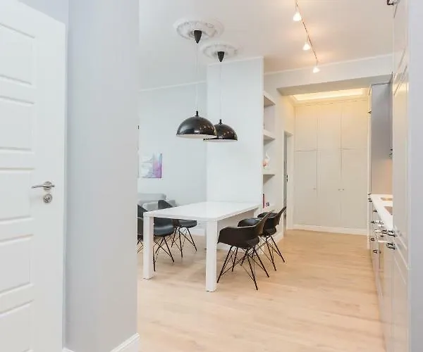 Hotel Unit Deluxe Centrum Plac Zbawiciela Hala Koszyki *