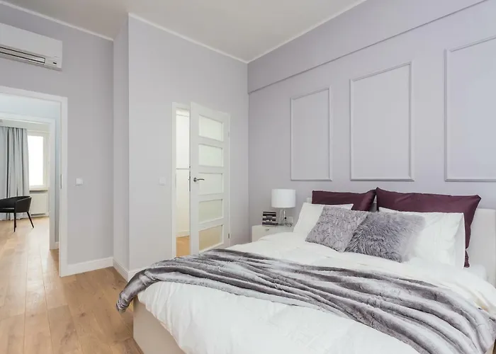 Unit Deluxe Centrum Plac Zbawiciela Hala Koszyki *