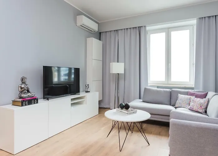 Unit Deluxe Centrum Plac Zbawiciela Hala Koszyki Warsaw