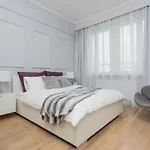 Hotel Unit Deluxe Centrum Plac Zbawiciela Hala Koszyki Warsaw