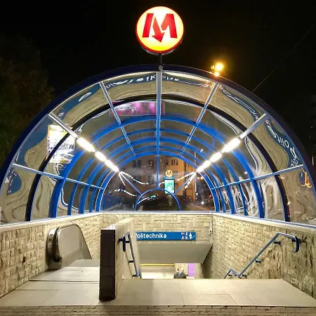 Unit Deluxe Centrum Plac Zbawiciela Hala Koszyki Szálloda Varsó